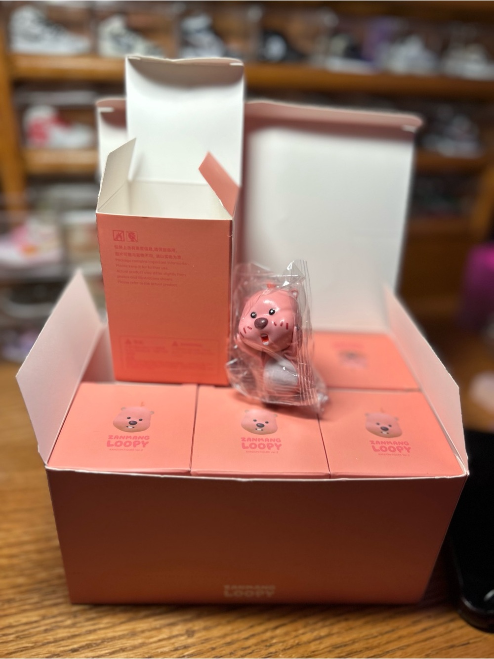 Loopy Case Pink Bear Bath & Body Figurine - Peach-Pink Finish